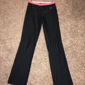 Black nike pants